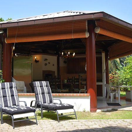 Jessies Guest House Seychelles Beau Vallon  Luaran gambar